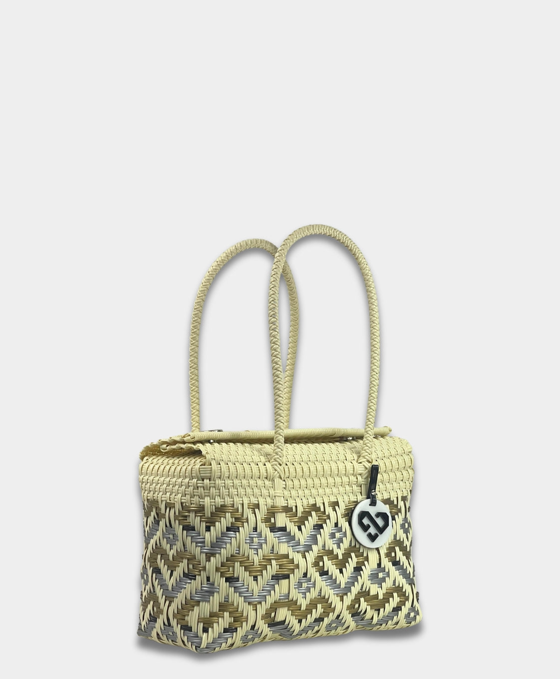 Spring 25 Capsule 01 Basket Medium