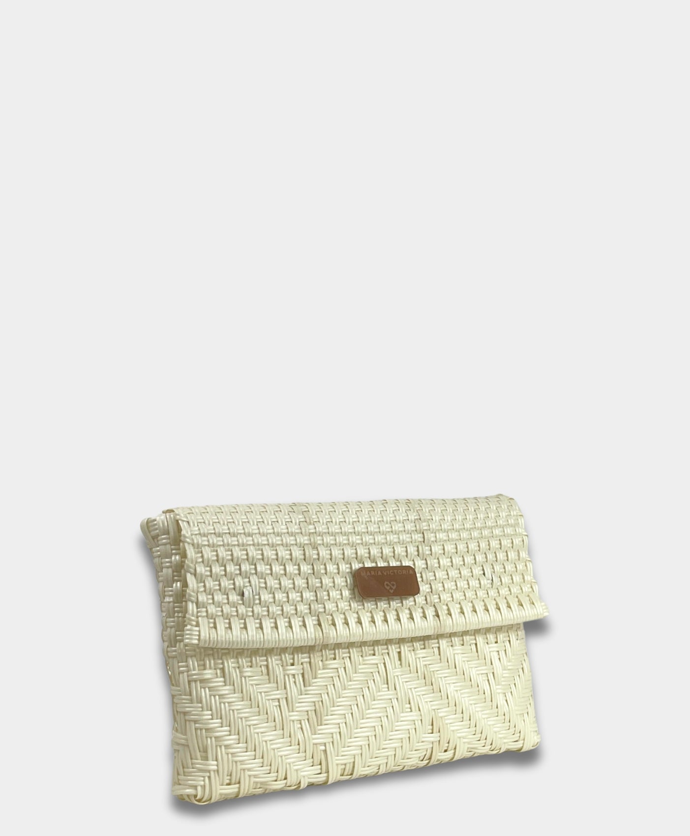 Glimmer Pearl Clutch